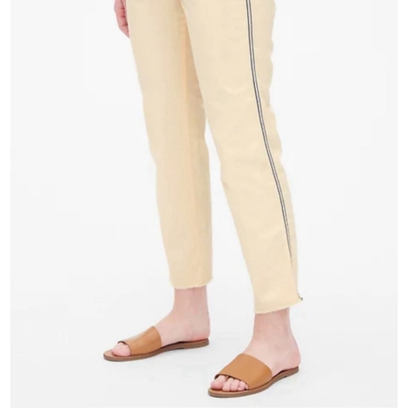 Gap girlfriend chino pants side stripe raw hem size 2 - Picture 2 of 11
